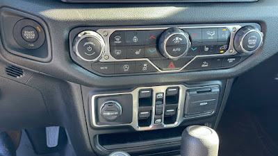 2025 Jeep Gladiator Sport S