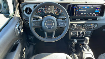 2025 Jeep Gladiator Sport S
