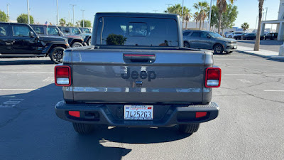 2025 Jeep Gladiator Sport S