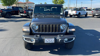 2025 Jeep Gladiator Sport S