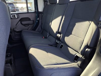2025 Jeep Gladiator Nighthawk
