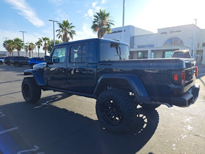 2025 Jeep Gladiator Nighthawk