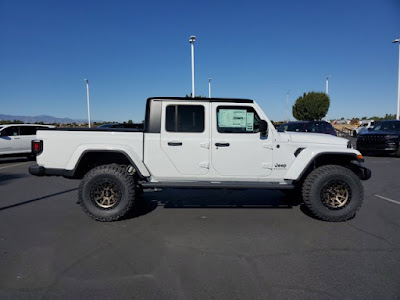 2025 Jeep Gladiator Sport S