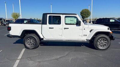 2025 Jeep Gladiator Sport S