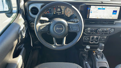 2025 Jeep Gladiator Sport S