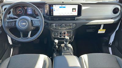 2025 Jeep Gladiator Sport S