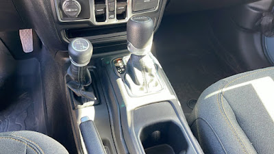 2025 Jeep Gladiator Sport S