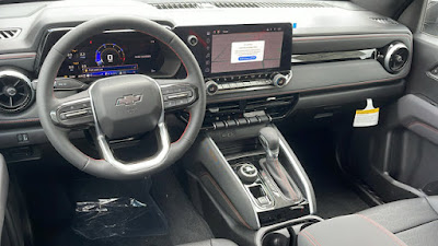 2025 Chevrolet Colorado 4WD Z71