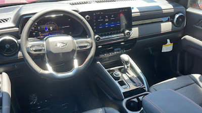 2025 Chevrolet Colorado 4WD Z71