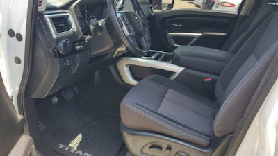2020 Nissan Titan XD SV