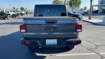 2024 Jeep Gladiator Sport S