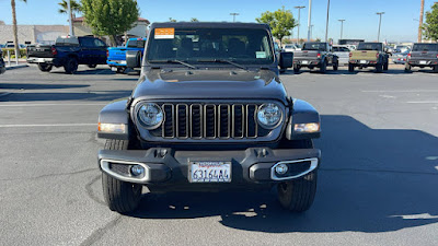 2024 Jeep Gladiator Sport S