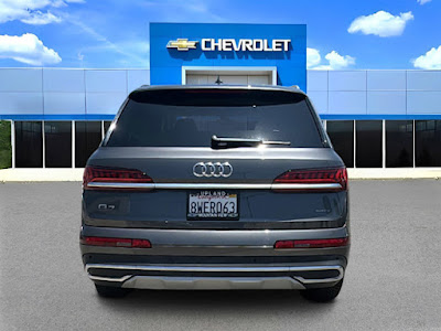 2021 Audi Q7 Premium Plus