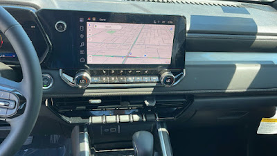 2025 Chevrolet Colorado 2WD LT