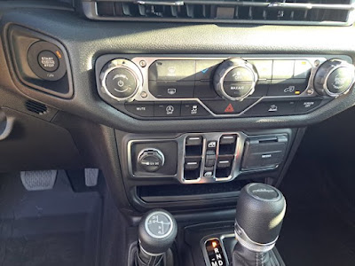 2025 Jeep Gladiator Sport S