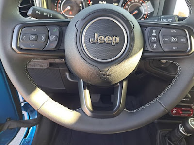 2025 Jeep Gladiator Willys