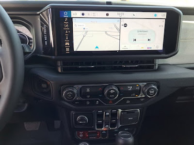 2025 Jeep Gladiator Willys