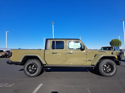 2025 Jeep Gladiator Willys