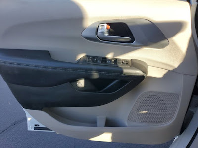 2018 Chrysler Pacifica Hybrid Touring L