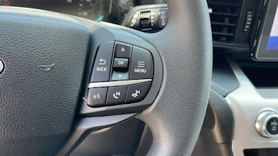 2024 Ford Explorer Base