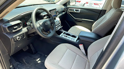 2024 Ford Explorer Base