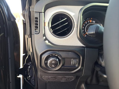 2025 Jeep Gladiator Sport S