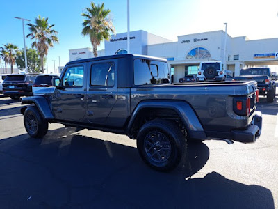 2025 Jeep Gladiator Sport S