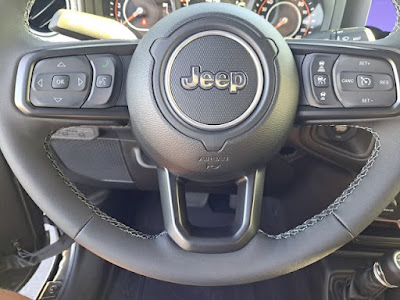 2025 Jeep Gladiator Sport S
