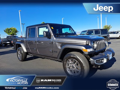 2025 Jeep Gladiator Sport S