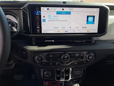2025 Jeep Gladiator Willys