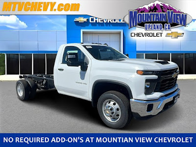 2025 Chevrolet Silverado 3500HD CC Work Truck