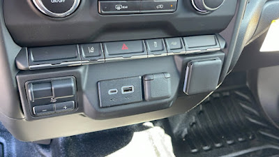 2025 Chevrolet Silverado 3500HD CC Work Truck