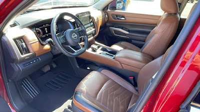 2023 Nissan Pathfinder Platinum