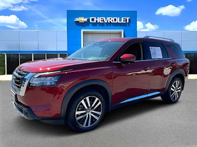 2023 Nissan Pathfinder Platinum