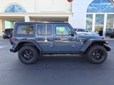 2025 Jeep Wrangler 4xe Willys