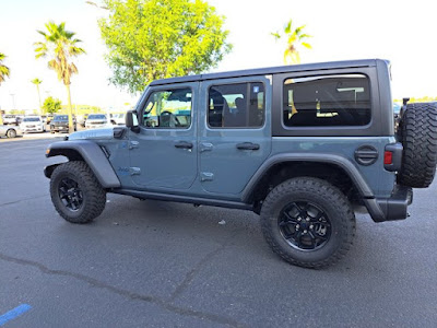 2025 Jeep Wrangler 4xe Willys
