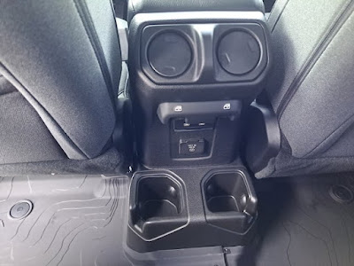 2025 Jeep Gladiator Willys