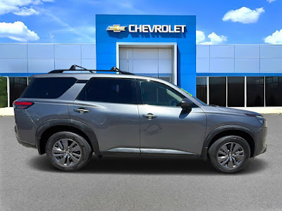 2023 Nissan Pathfinder SV