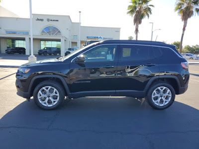 2025 Jeep Compass Latitude