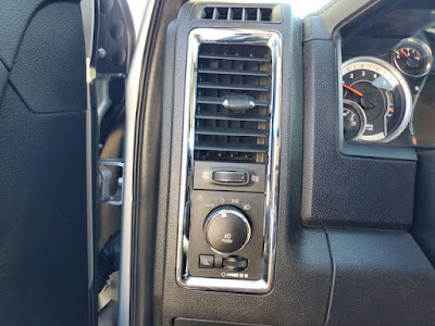 2013 RAM 3500 Laramie