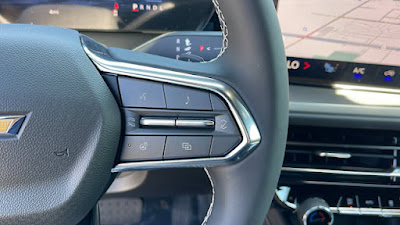 2026 Chevrolet Traverse FWD LT