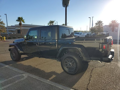 2025 Jeep Gladiator Sport S