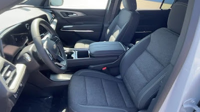 2026 Chevrolet Traverse FWD LT