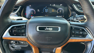 2022 Jeep Grand Cherokee Summit Reserve