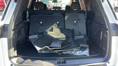 2026 Chevrolet Traverse FWD LT