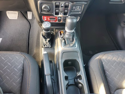 2025 Jeep Gladiator Mojave