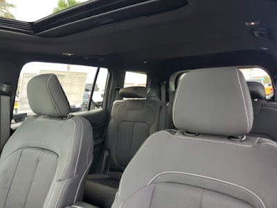 2025 Jeep Grand Cherokee L Laredo X