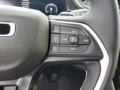 2025 Jeep Grand Cherokee L Laredo X