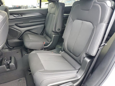 2025 Jeep Grand Cherokee L Laredo X