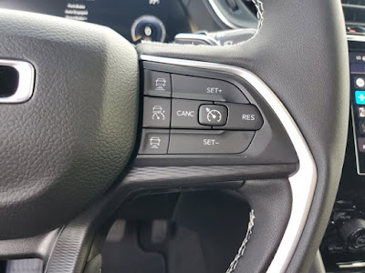 2025 Jeep Grand Cherokee L Laredo X